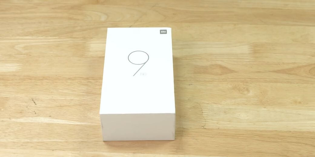 Xiaomi Mi 9 SE Обзор: Компактный смартфон с новым Snapdragon 712