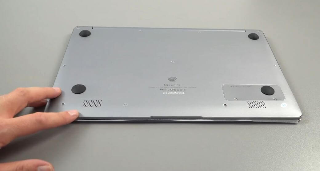 Chuwi Lapbook Pro Обзор: Компактный ноутбук на каждый день