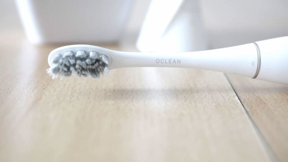 Oclean Z1 Первый обзор: 3-сегментный светодиодный дисплей и умная чистка зубов