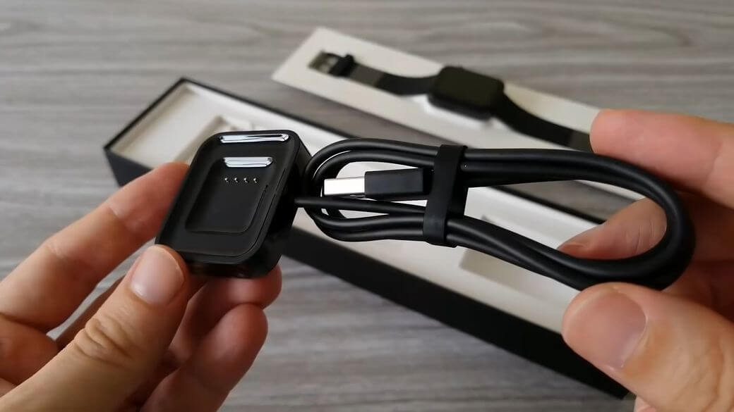 Xiaomi Mi Watch Обзор: Настоящие Умные часы с e-SIM и NFC