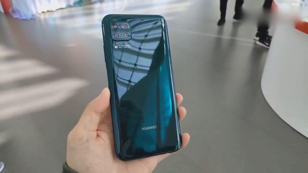 Huawei Nova 6 SE Первый обзор: Флагманский дизайн по цене среднего класса