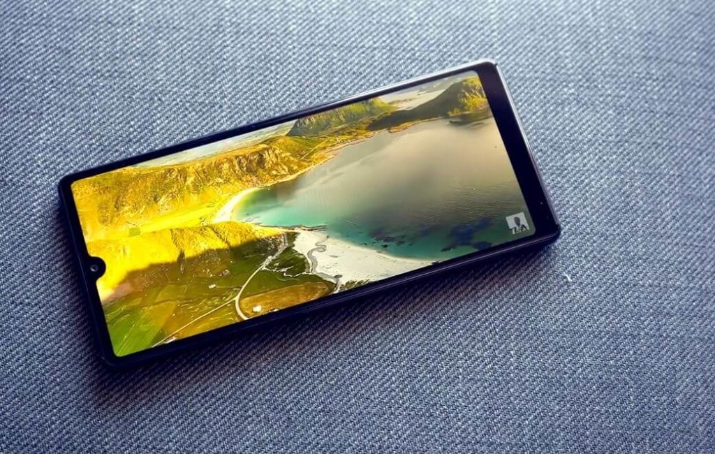 Sony Xperia L4 Обзор: Не ожидал Helio P22 и Android 9.0 в 2020 году