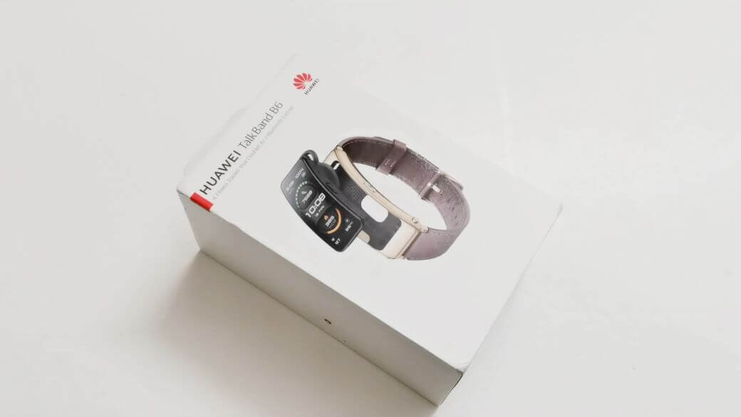 Huawei Talkband B6 Обзор: Уникальный умный браслет с Bluetooth звонками
