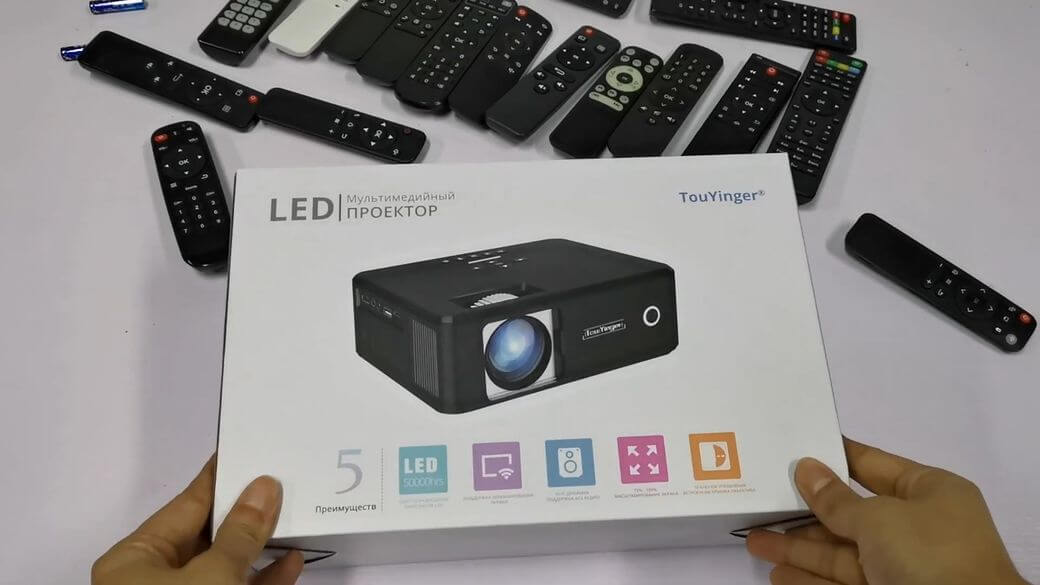 TouYinger X21 Обзор: Тихий проектор с родным разрешением HD до $100