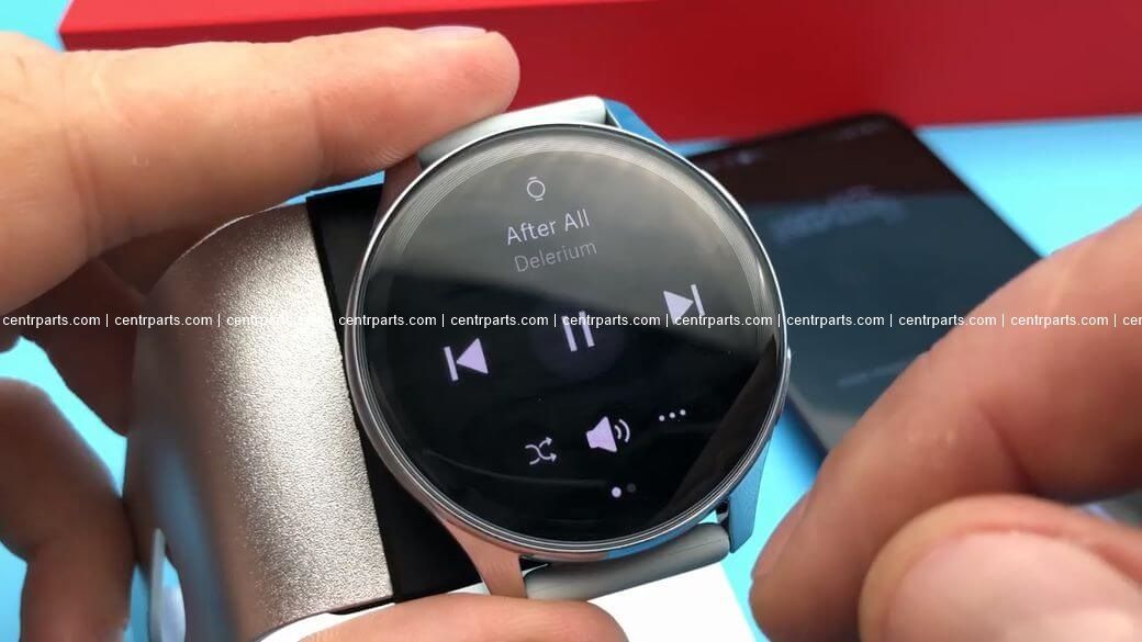 OnePlus Watch Обзор: Умные часы с Bluetooth звонками и 4 Гб памяти