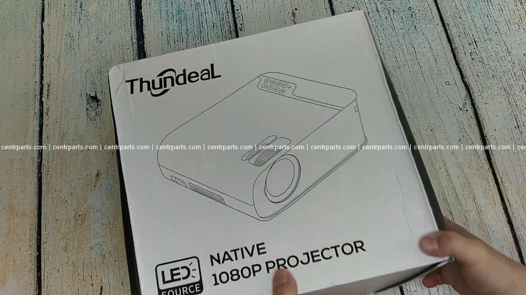 ThundeaL TD93 Обзор: Небольшой проектор с 1080р за $175