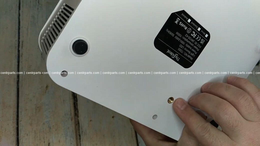 ThundeaL TD93 Обзор: Небольшой проектор с 1080р за $175